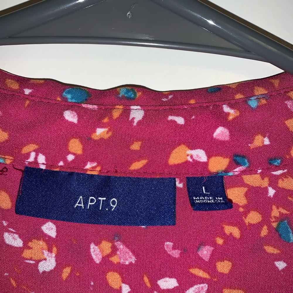 Pink/ Multi Color Long Sleeve Blouse Size Large - Picture 2 of 7